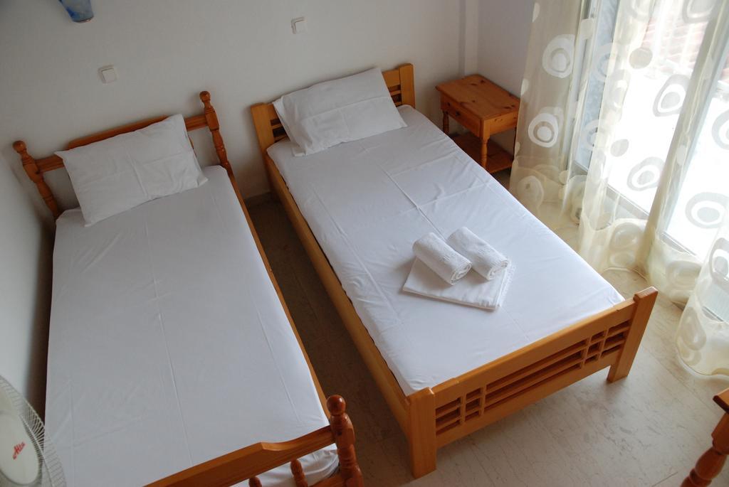 Soti'S Rooms Skala Rachoni  Buitenkant foto